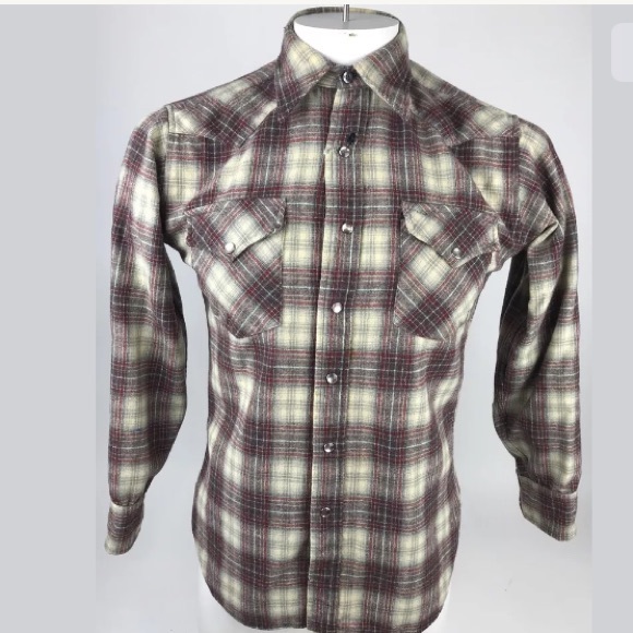 Pendleton Other - 🚨Sold! Vtg 70s Distressed Pendleton Pearl Snap